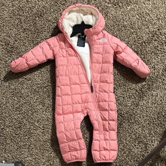 The North Face Other - The North Face Pink Quilted Kids Hooded One-Piece Footie